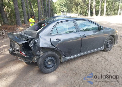 2009 Toyota Corolla S из США, поврежденный, VIN 1NXBU40E19Z003605